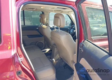 2015 Jeep Patriot High Altitude Edition из США, поврежденный, VIN 1C4NJPFA7FD400411